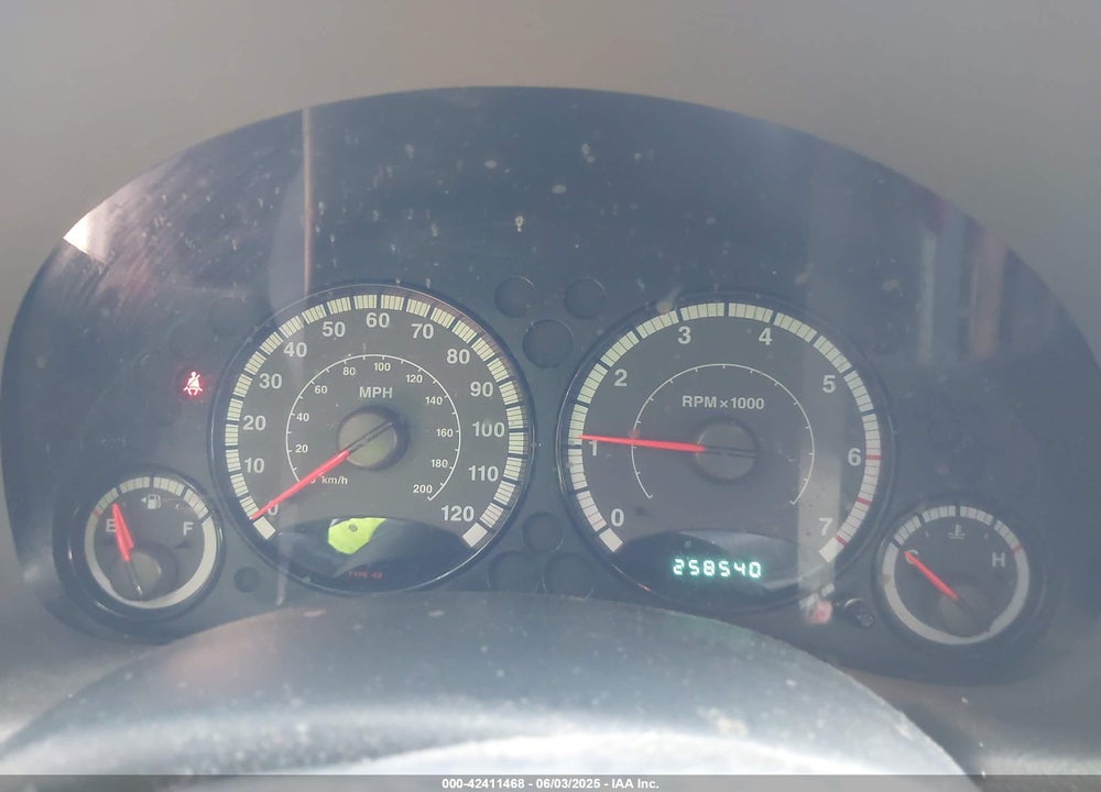 2005 JEEP LIBERTY SPORT VIN: 1J4GK48K05W520008