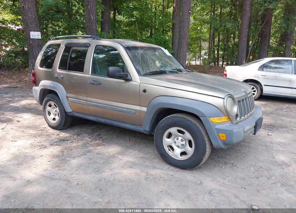 2005 JEEP LIBERTY SPORT VIN: 1J4GK48K05W520008