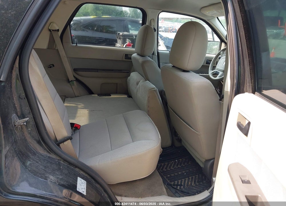 2011 FORD ESCAPE VIN: 1FMCU9DG4BKA64865