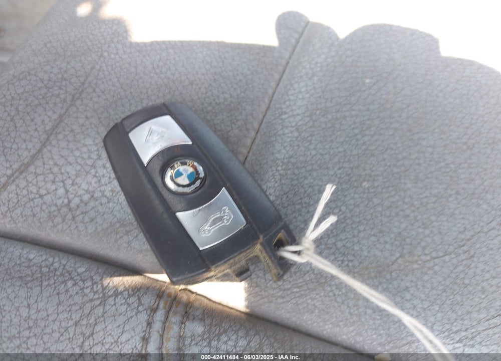2010 BMW 128I VIN: WBAUN1C55AVH81750