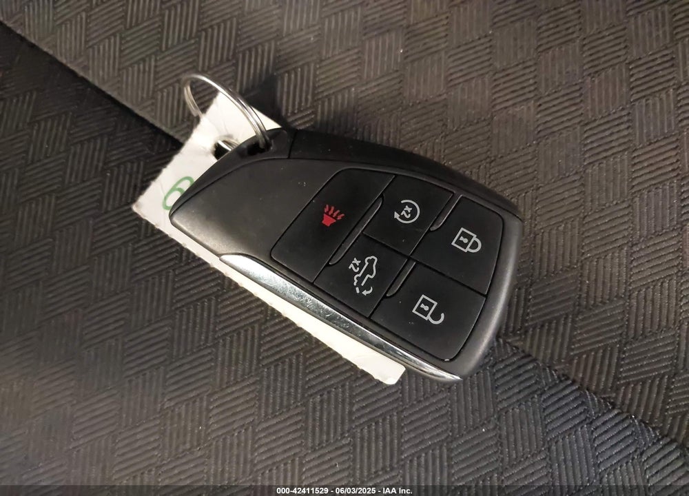 2024 CHEVROLET SILVERADO 1500 VIN: 1GCPDKEK8RZ158698