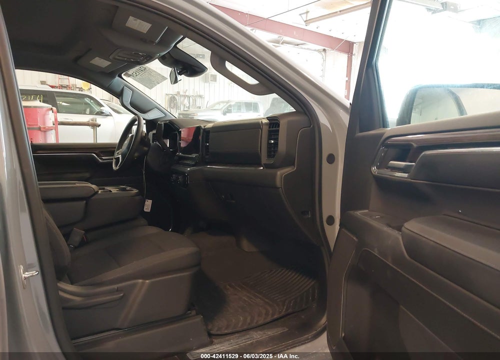 2024 CHEVROLET SILVERADO 1500 VIN: 1GCPDKEK8RZ158698