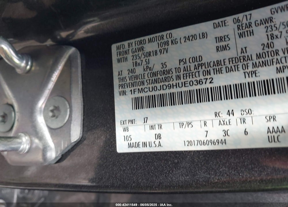 2017 FORD ESCAPE TITANIUM VIN: 1FMCU0JD9HUE03672