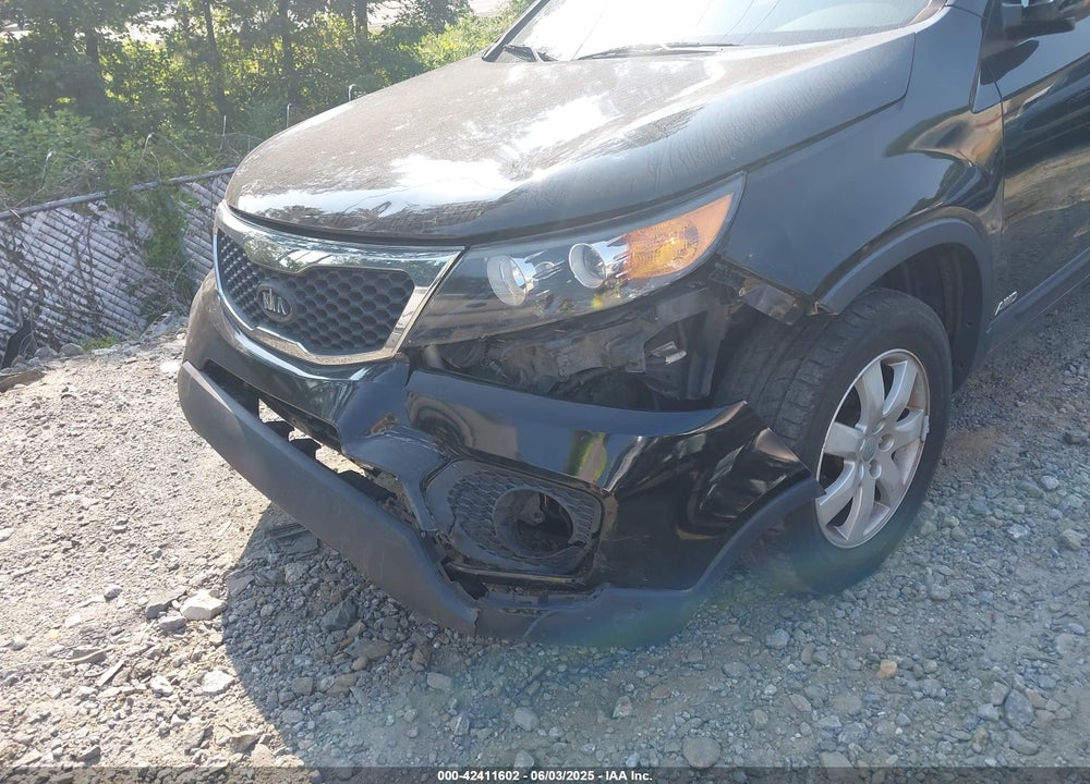2013 KIA SORENTO VIN: 5XYKTDA60DG375459