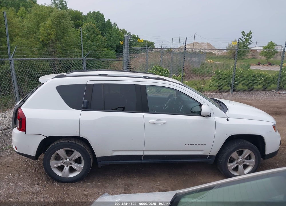 2015 JEEP COMPASS VIN: 1C4NJDEB7FD271899