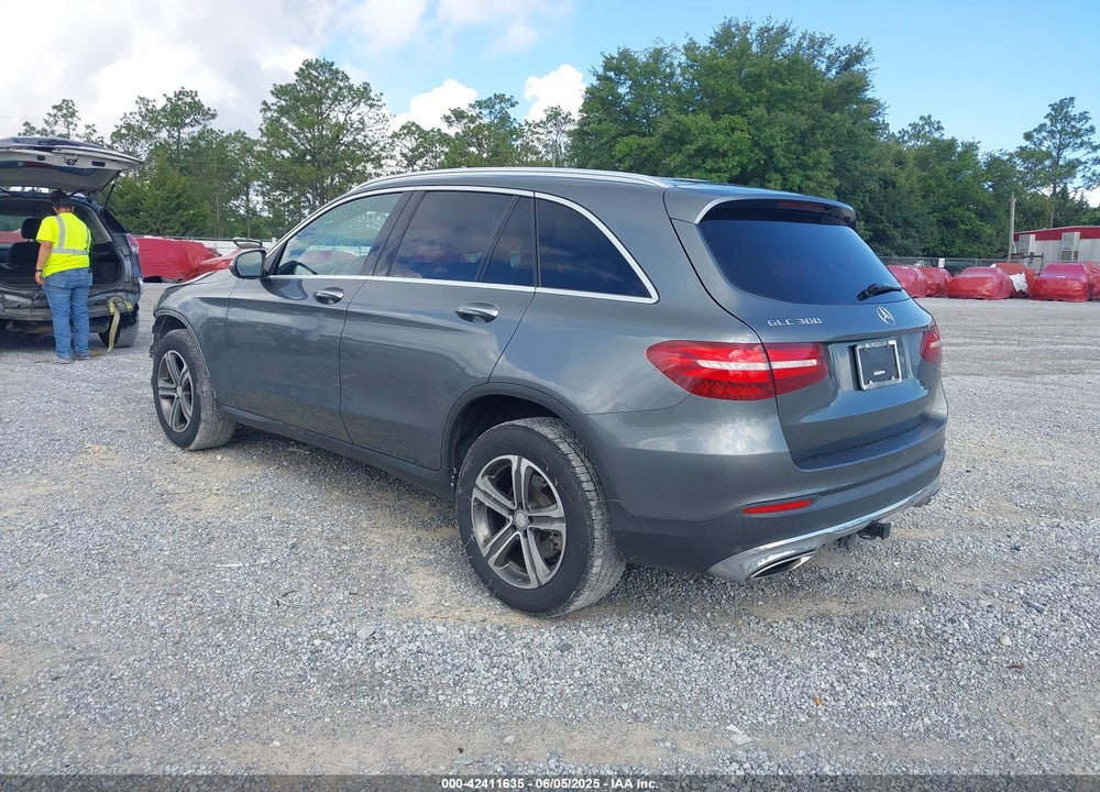 2017 MERCEDES-BENZ GLC 300 VIN: WDC0G4JBXHF136903