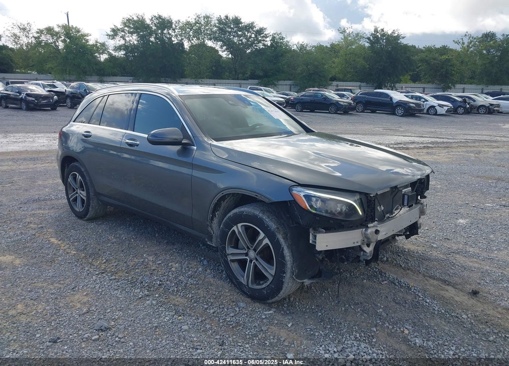 2017 MERCEDES-BENZ GLC 300 VIN: WDC0G4JBXHF136903