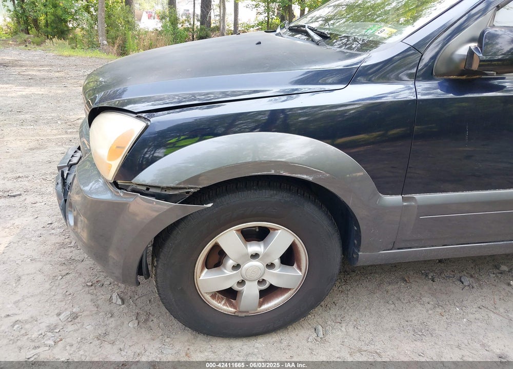 2008 KIA SORENTO VIN: KNDJC736585788843