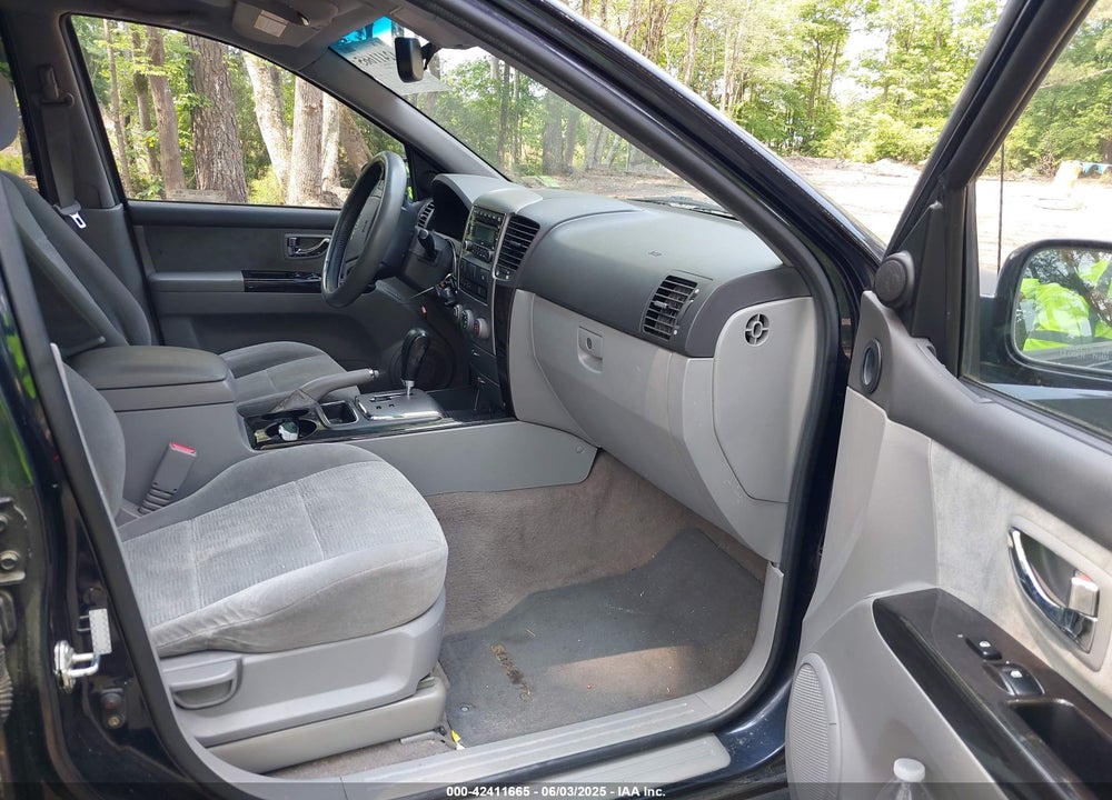 2008 KIA SORENTO VIN: KNDJC736585788843