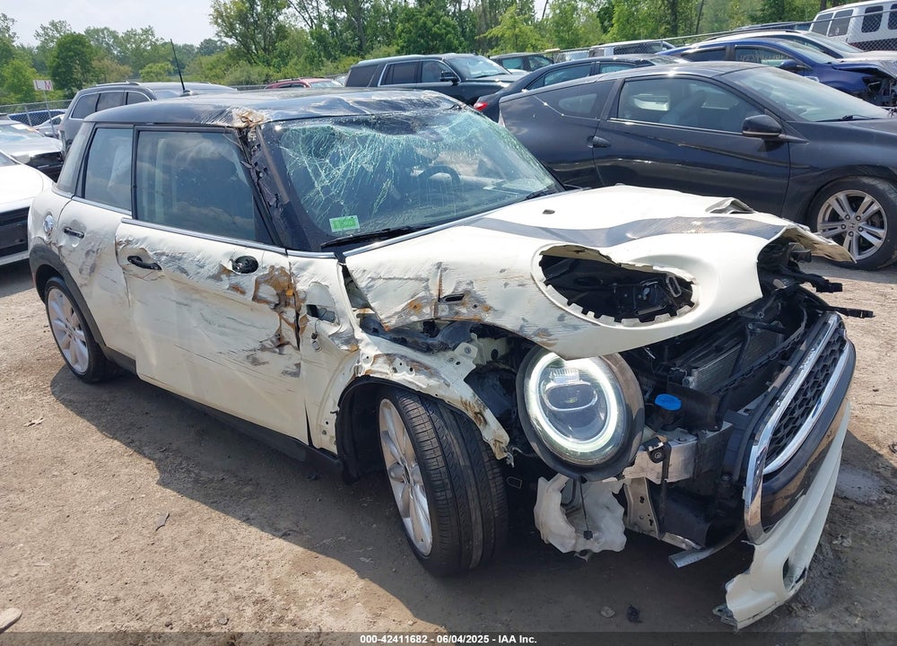 2020 MINI HARDTOP VIN: WMWXU9C04L2M07490