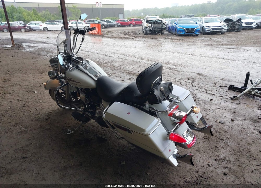 2006 HARLEY-DAVIDSON FLHR VIN: 1HD1FDV126Y624113