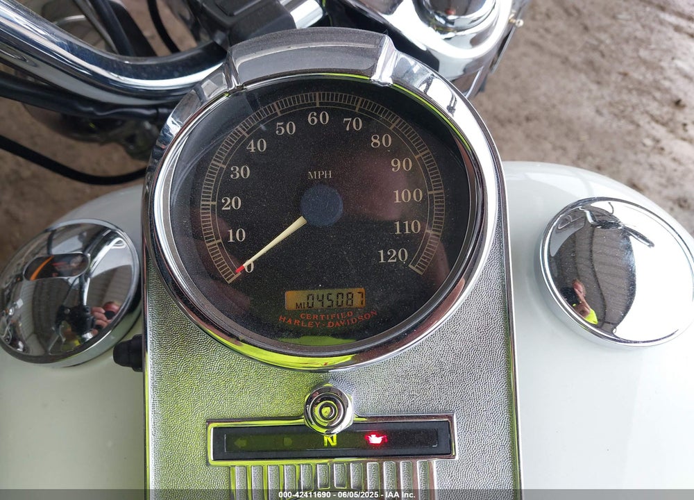 2006 HARLEY-DAVIDSON FLHR VIN: 1HD1FDV126Y624113