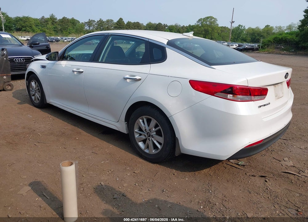 2017 KIA OPTIMA VIN: 5XXGT4L34HG154479