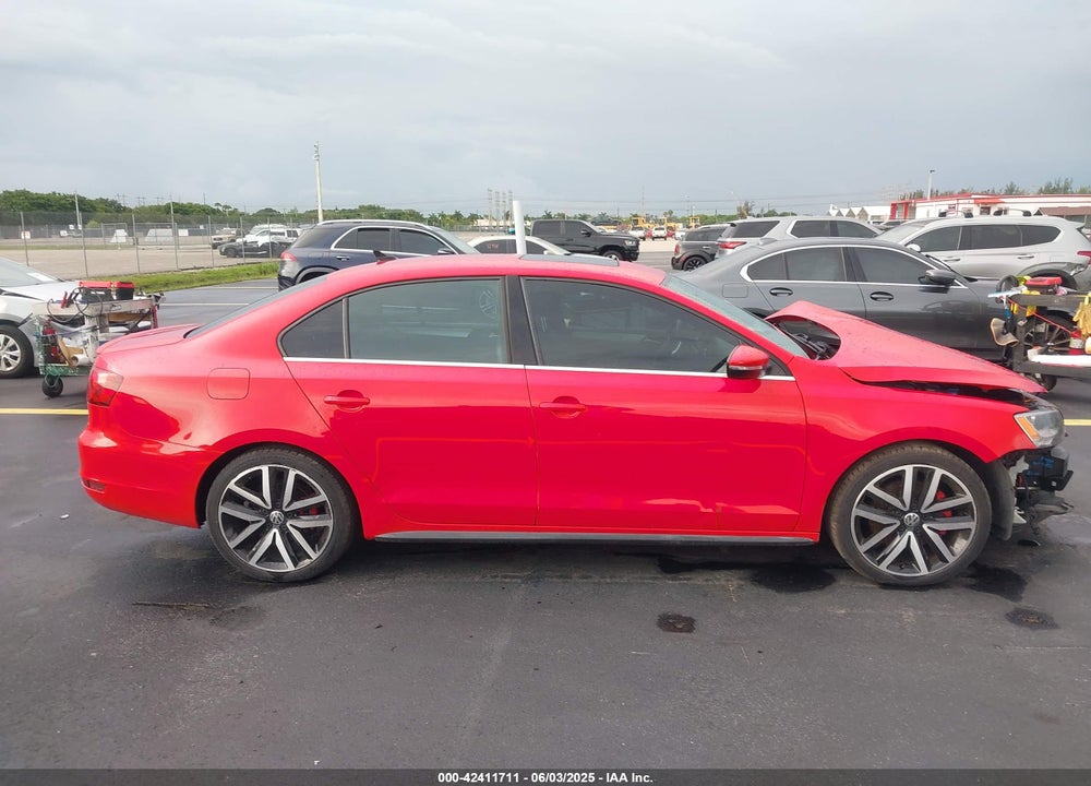 2013 VOLKSWAGEN JETTA GLI AUTOBAHN VIN: 3VW567AJ7DM405874