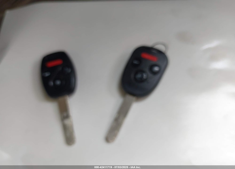 2007 HONDA CIVIC VIN: 1HGFA16837L000028