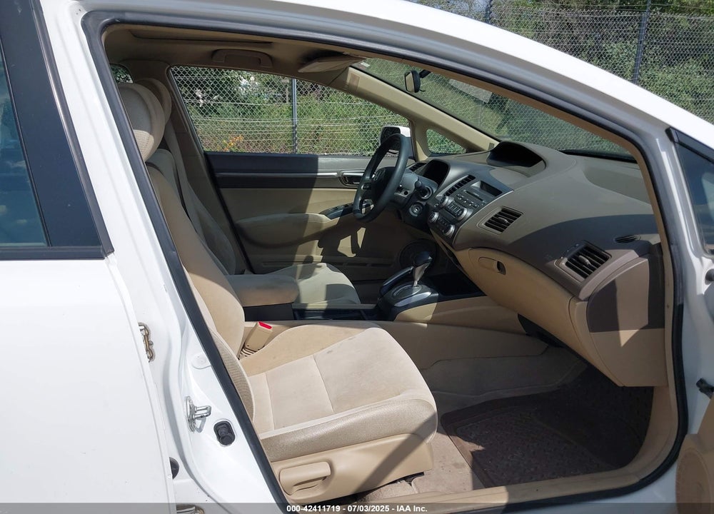 2007 HONDA CIVIC VIN: 1HGFA16837L000028