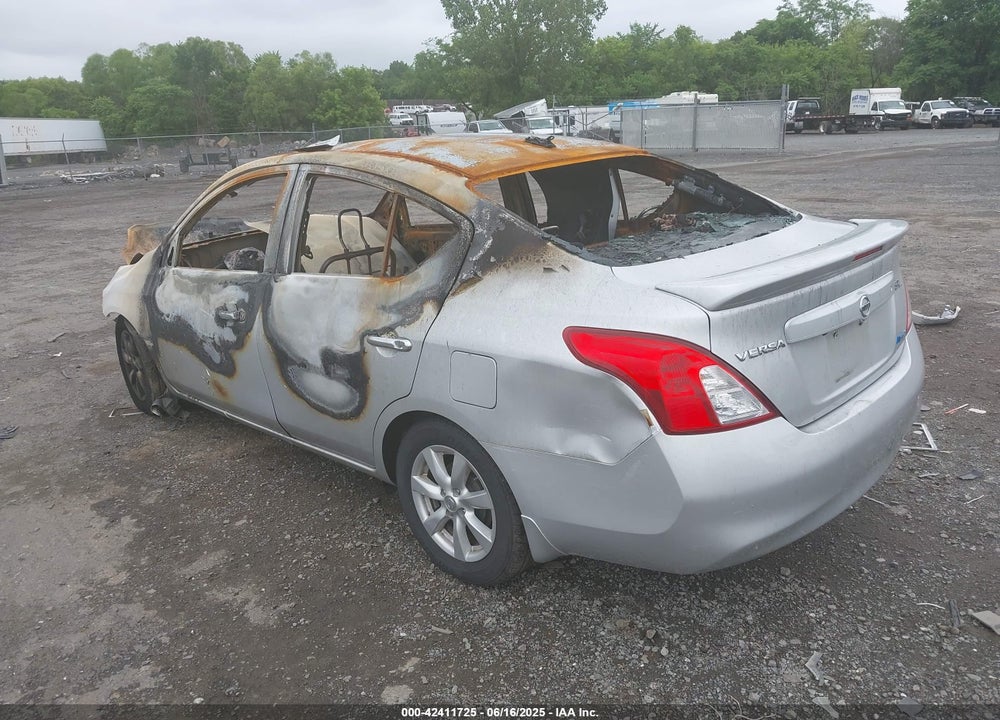 2013 NISSAN VERSA VIN: 3N1CN7AP6DL888607