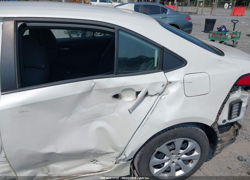 2021 TOYOTA COROLLA LE VIN: 5YFEPMAE0MP164038
