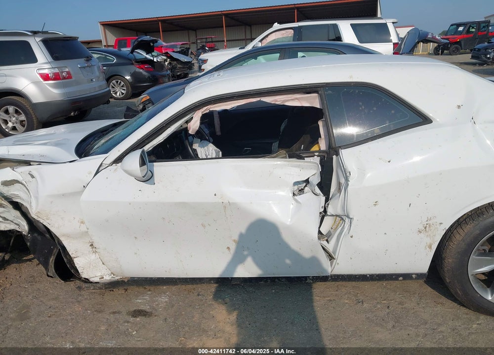 2016 DODGE CHALLENGER SXT VIN: 2C3CDZAGXGH344754