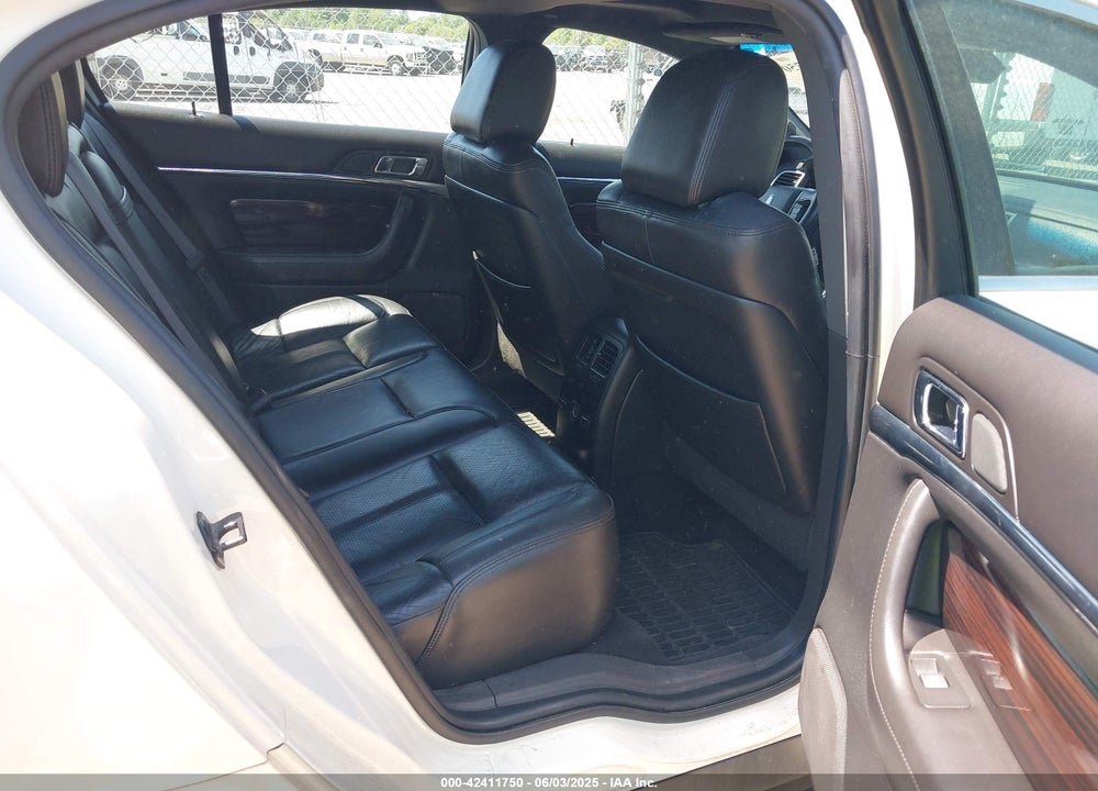 2009 LINCOLN MKS VIN: 1LNHM94R49G635369