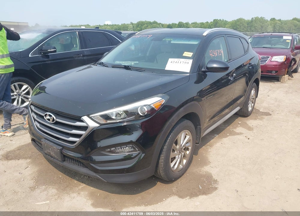 2017 HYUNDAI TUCSON VIN: KM8J33A46HU450394