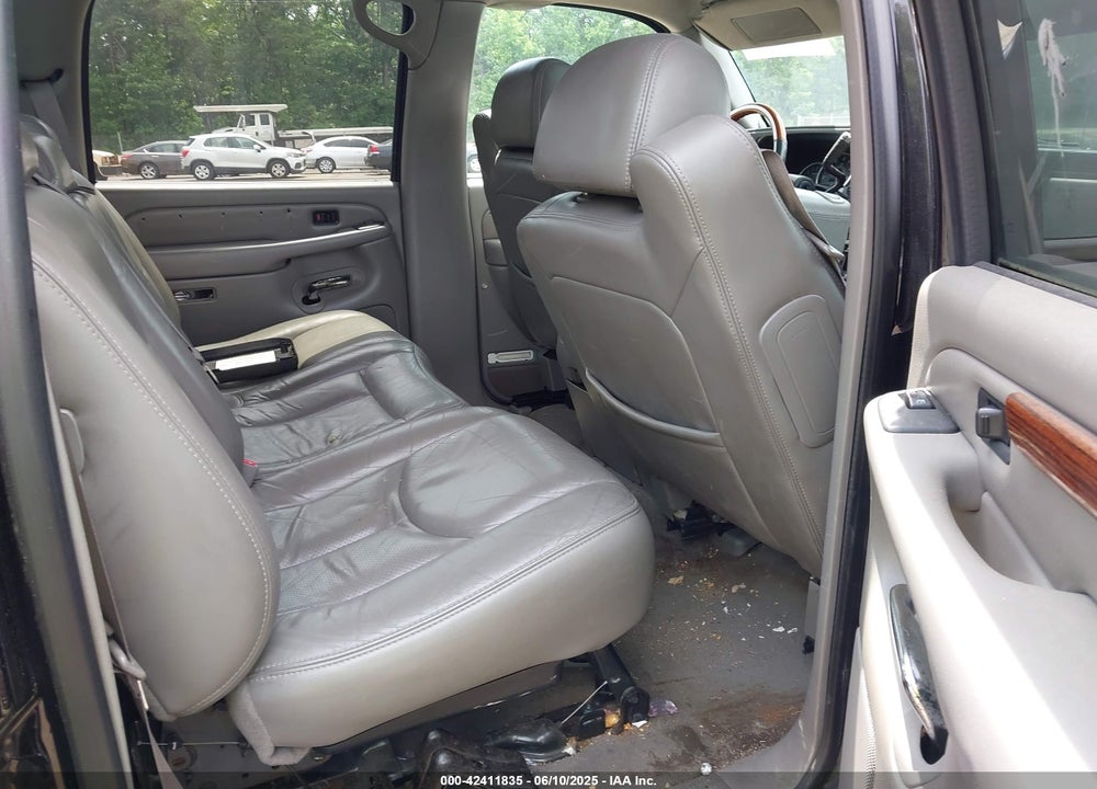 2004 CADILLAC ESCALADE EXT STANDARD VIN: 3GYEK62N54G290873