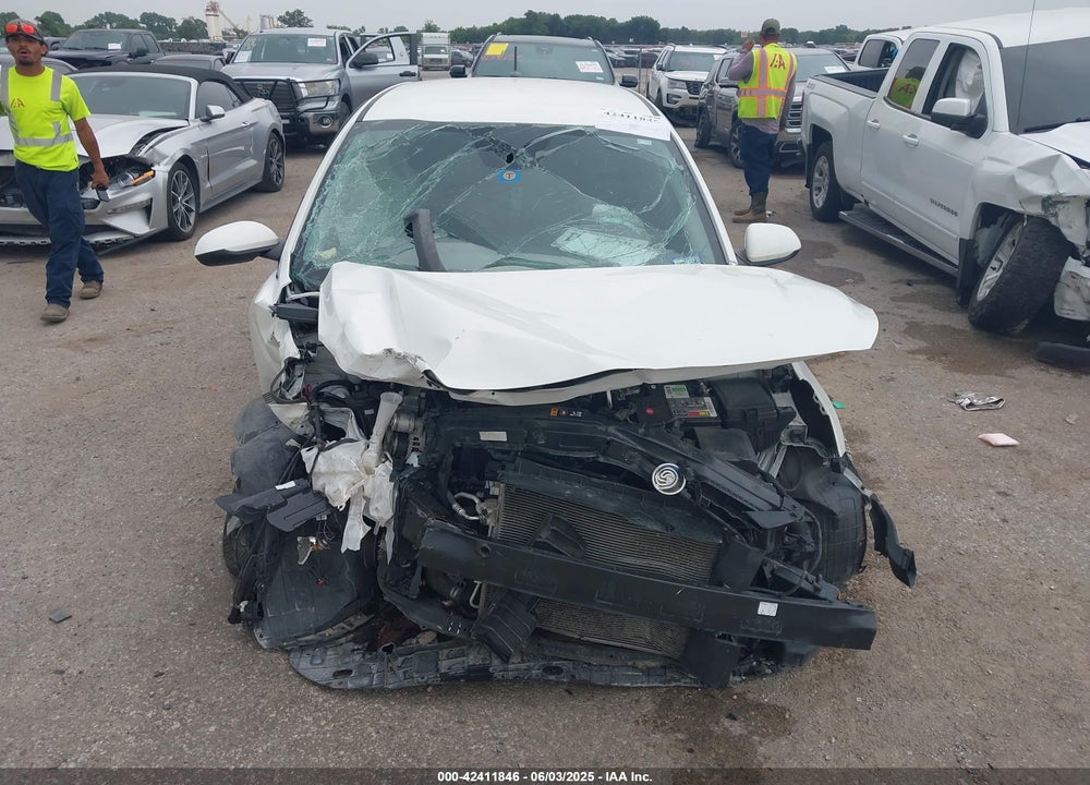 2021 KIA RIO 5-DOOR VIN: 3KPA25AD4ME377327
