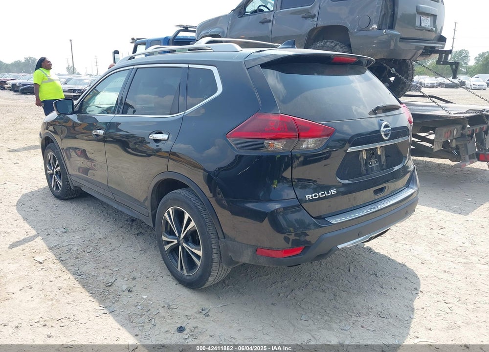 2020 NISSAN ROGUE VIN: 5N1AT2MV9LC735071
