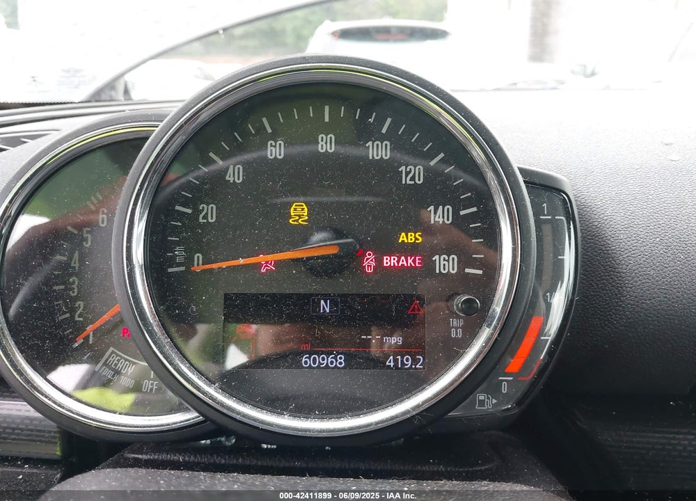2019 MINI CLUBMAN VIN: WMWLU5C53K2G80148