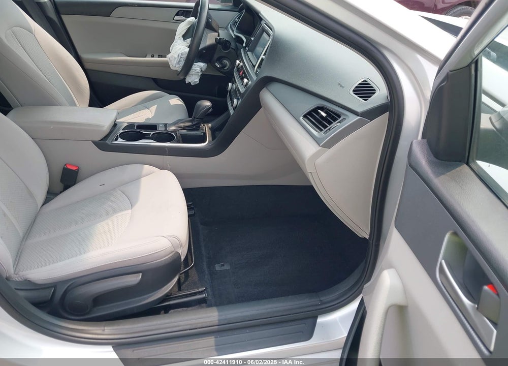 2019 HYUNDAI SONATA SE VIN: 5NPE24AF9KH783903