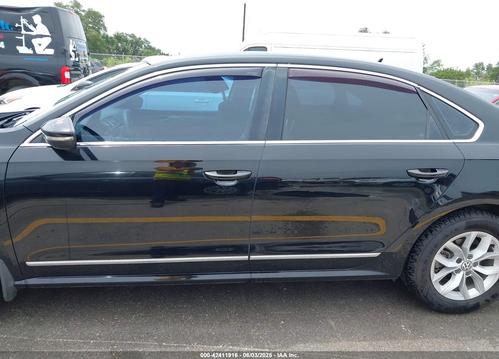 2016 VOLKSWAGEN PASSAT VIN: 1VWAS7A39GC053513