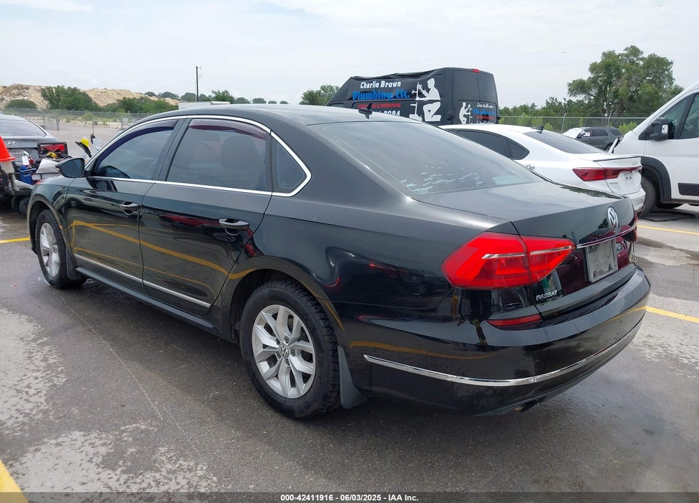 2016 VOLKSWAGEN PASSAT VIN: 1VWAS7A39GC053513