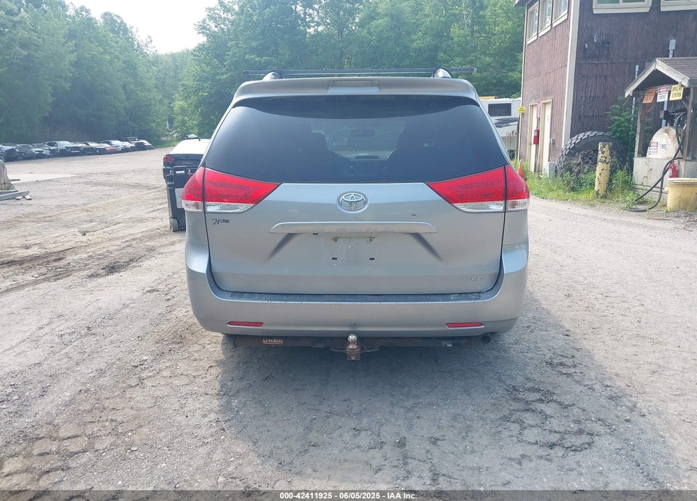2012 TOYOTA SIENNA VIN: 5TDKK3DC5CS241322