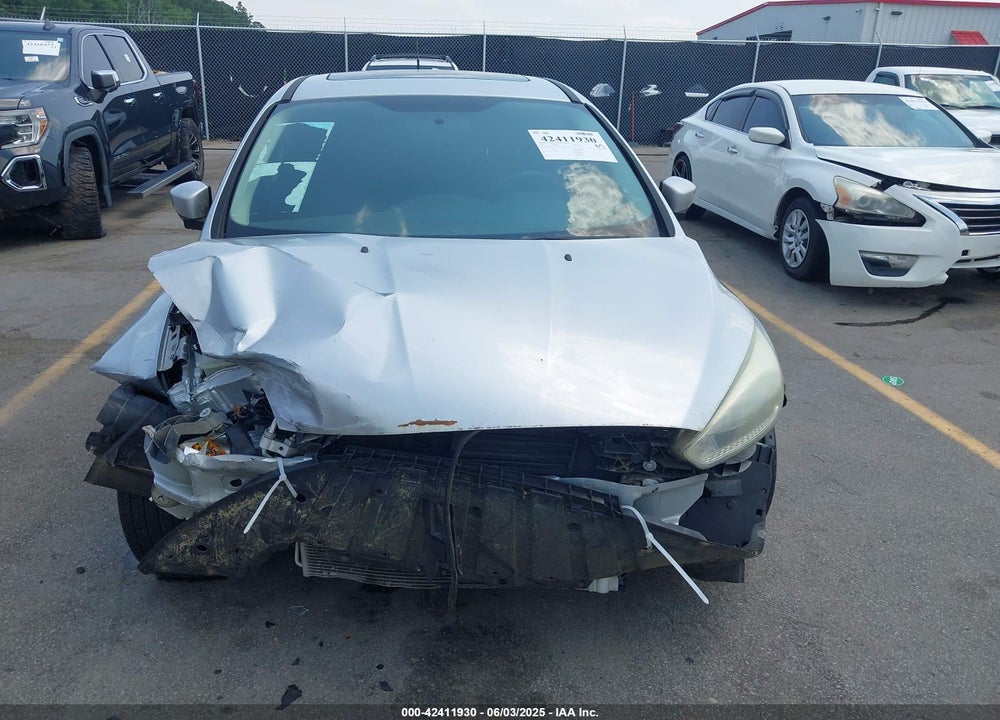 2015 FORD FOCUS VIN: 1FADP3K21FL273104