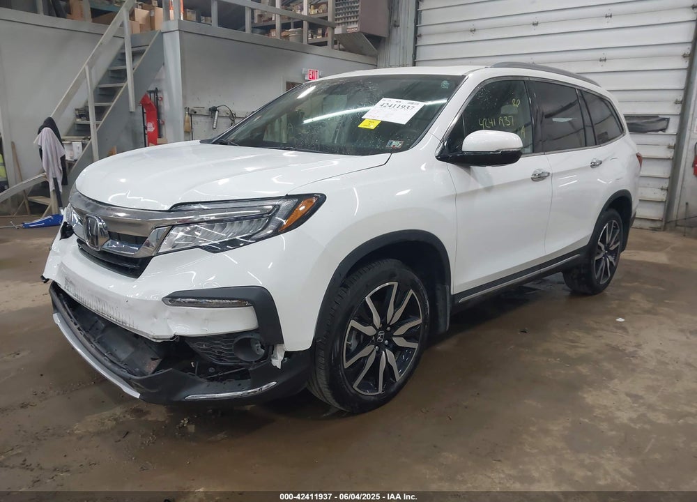 2022 HONDA PILOT AWD TOURING 7 PASSENGER VIN: 5FNYF6H67NB060721