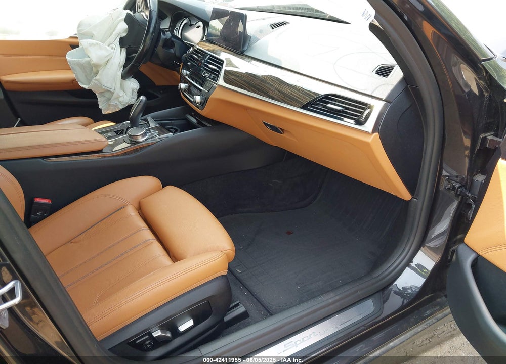 2018 BMW 530I XDRIVE VIN: WBAJA7C52JWA74679