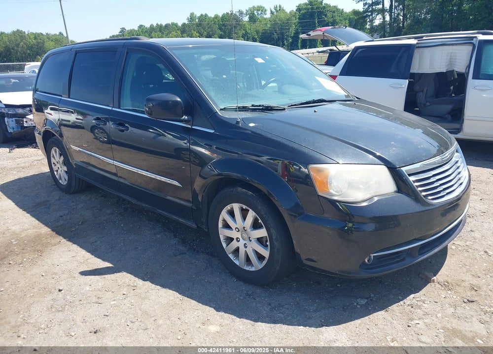 2014 CHRYSLER TOWN & COUNTRY TOURING VIN: 2C4RC1BG2ER348099