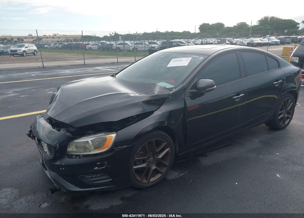 2017 VOLVO S60 T5 DYNAMIC VIN: YV126MFL8H2422804