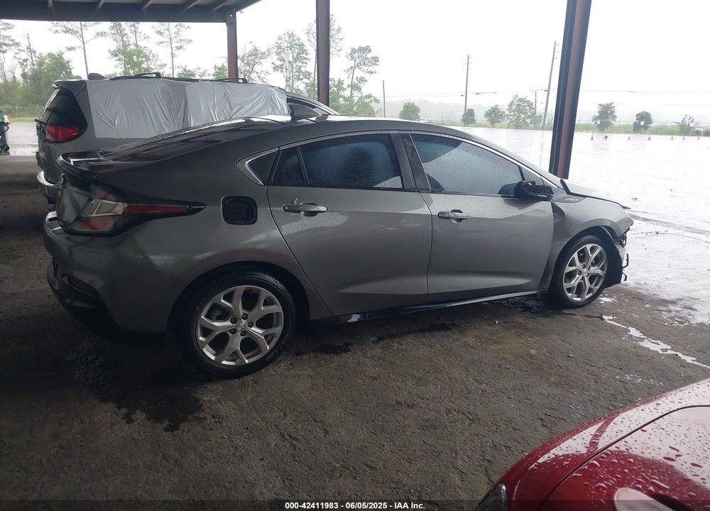 2017 CHEVROLET VOLT VIN: 1G1RB6S52HU108498