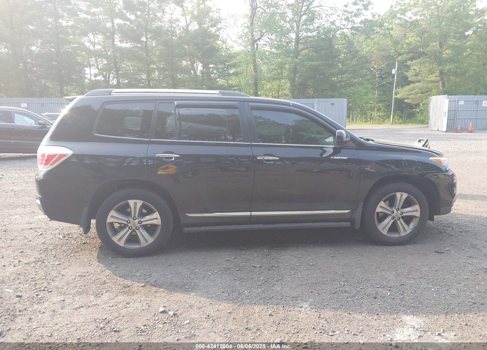 2011 TOYOTA HIGHLANDER VIN: 5TDDK3EH5BS087809