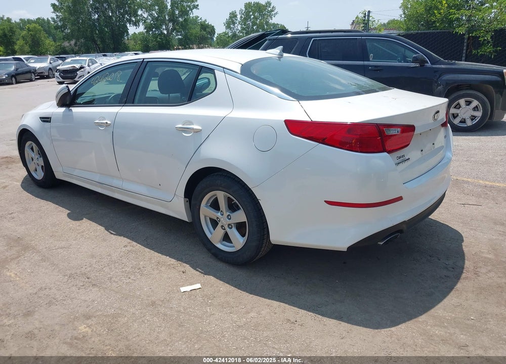 2015 KIA OPTIMA LX VIN: KNAGM4A77F5573265