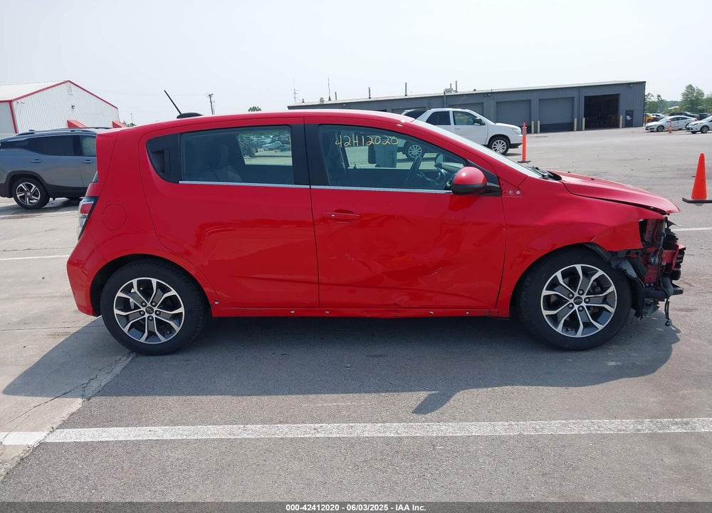 2019 CHEVROLET SONIC VIN: 1G1JD6SBXK4135954
