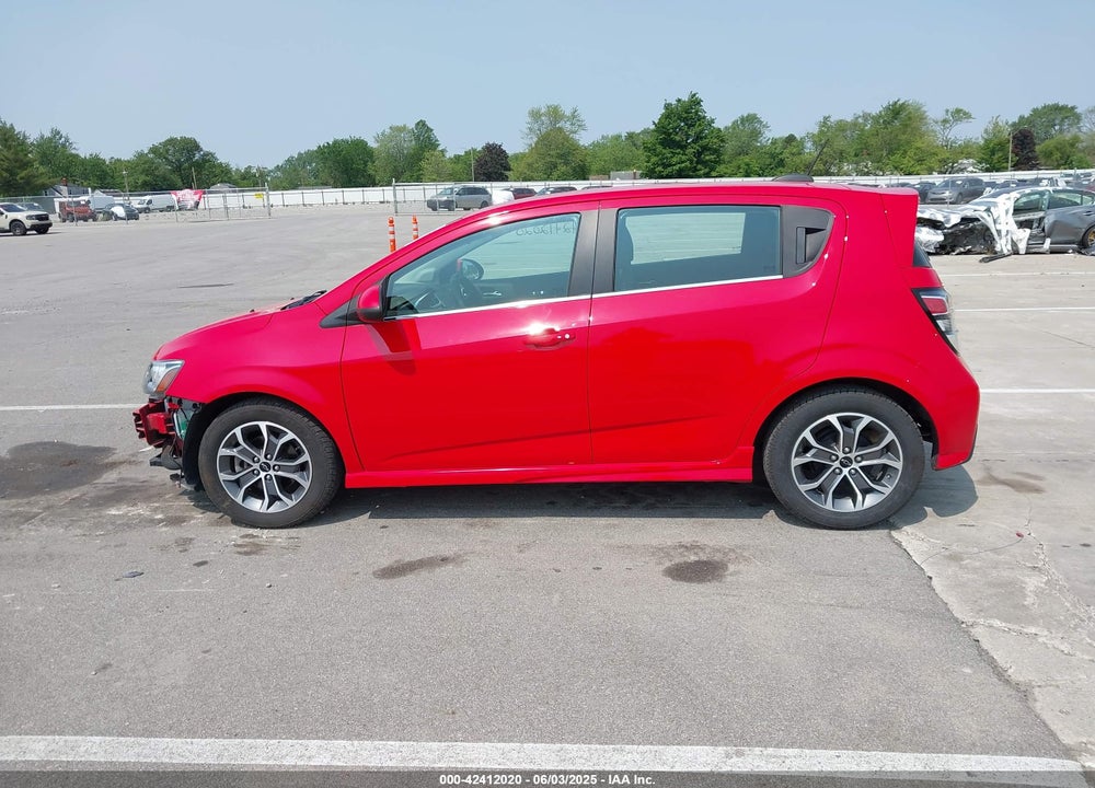 2019 CHEVROLET SONIC VIN: 1G1JD6SBXK4135954