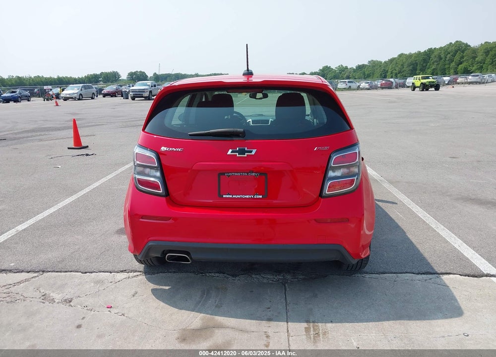 2019 CHEVROLET SONIC VIN: 1G1JD6SBXK4135954