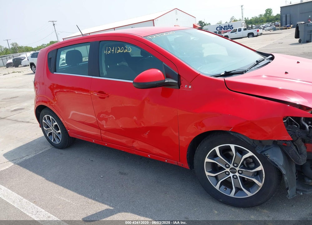 2019 CHEVROLET SONIC VIN: 1G1JD6SBXK4135954