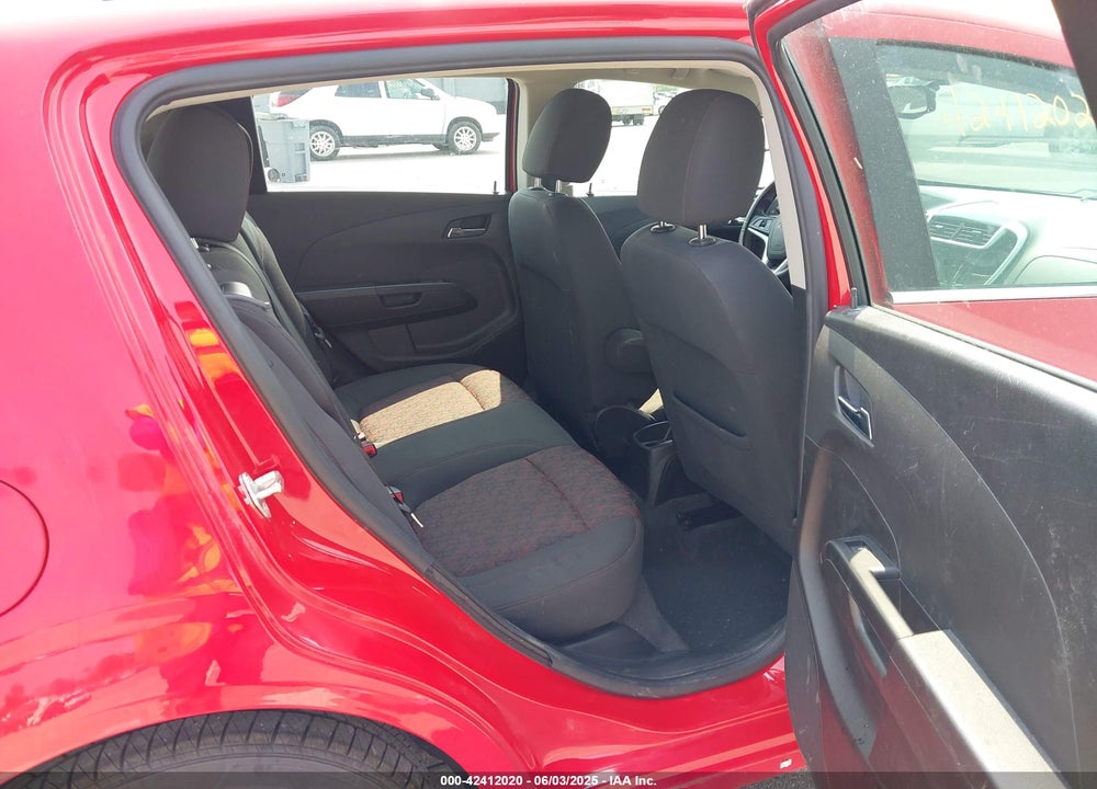 2019 CHEVROLET SONIC VIN: 1G1JD6SBXK4135954