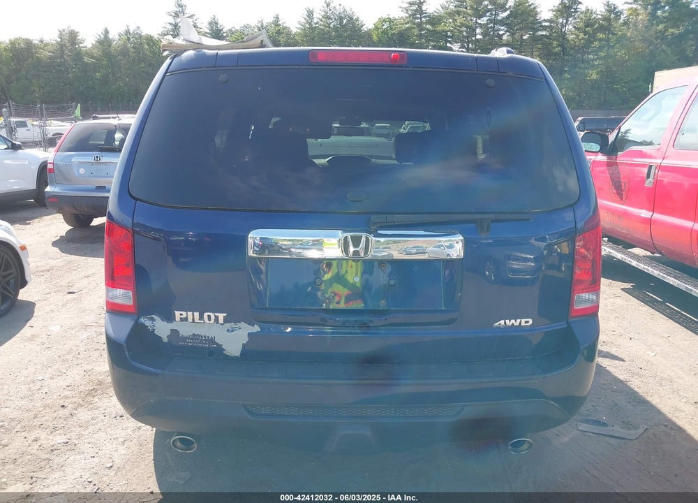 2013 HONDA PILOT EX-L VIN: 5FNYF4H75DB063094