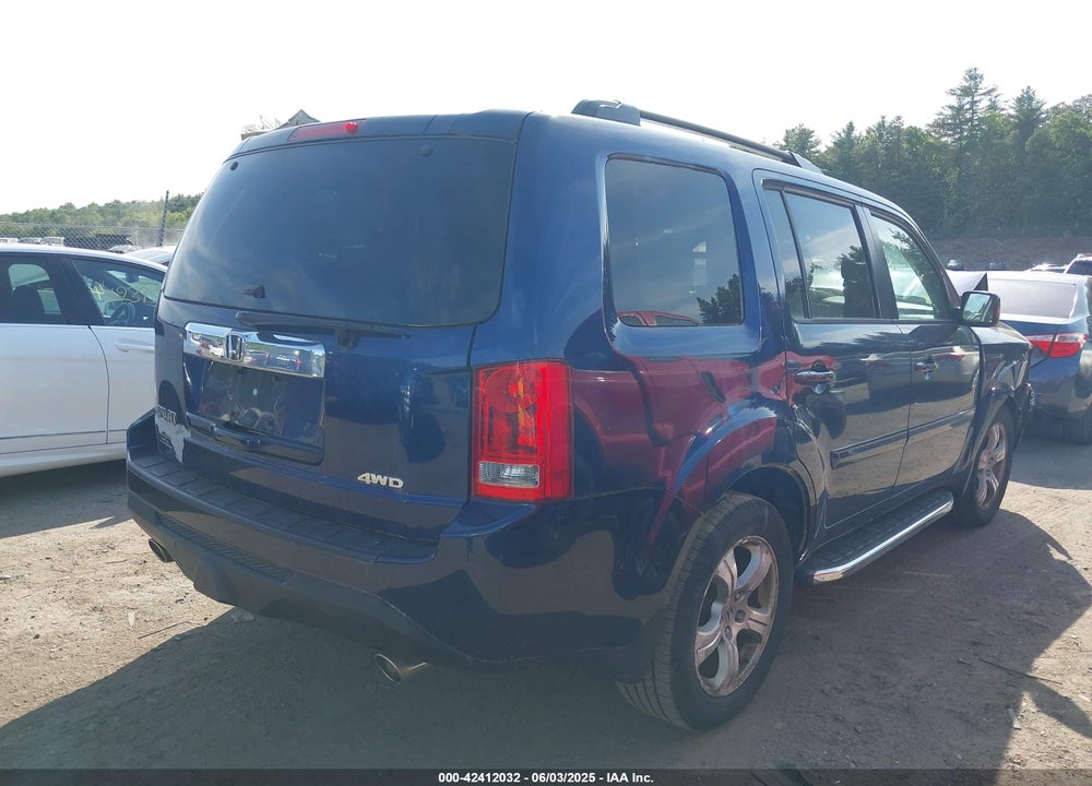 2013 HONDA PILOT EX-L VIN: 5FNYF4H75DB063094