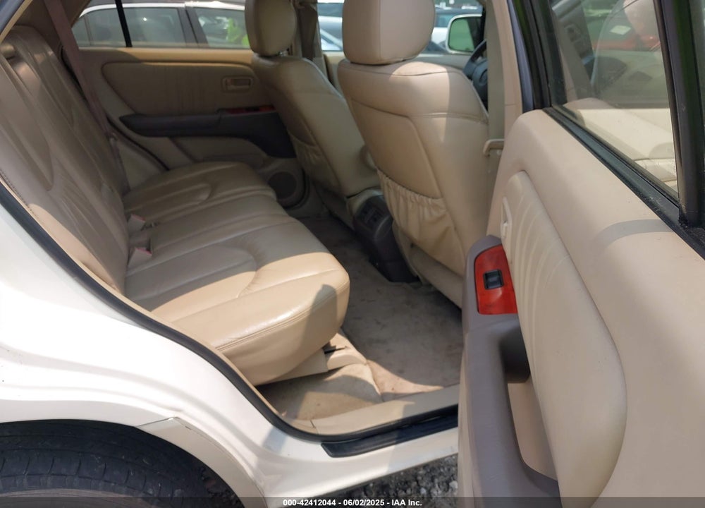 2000 LEXUS RX 300 VIN: JT6HF10U5Y0151624