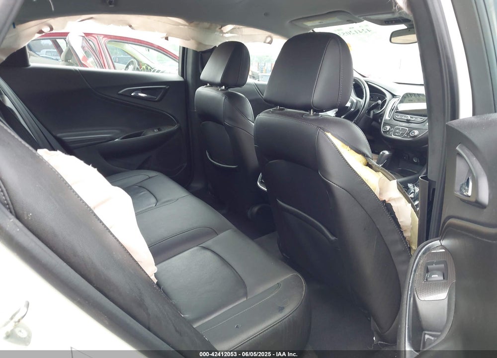 2018 CHEVROLET MALIBU VIN: 1G1ZD5ST7JF203104